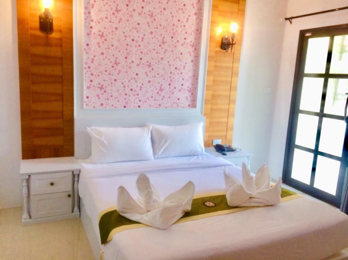 Ploy'S Pearl Hotel Surat Thani Exterior foto