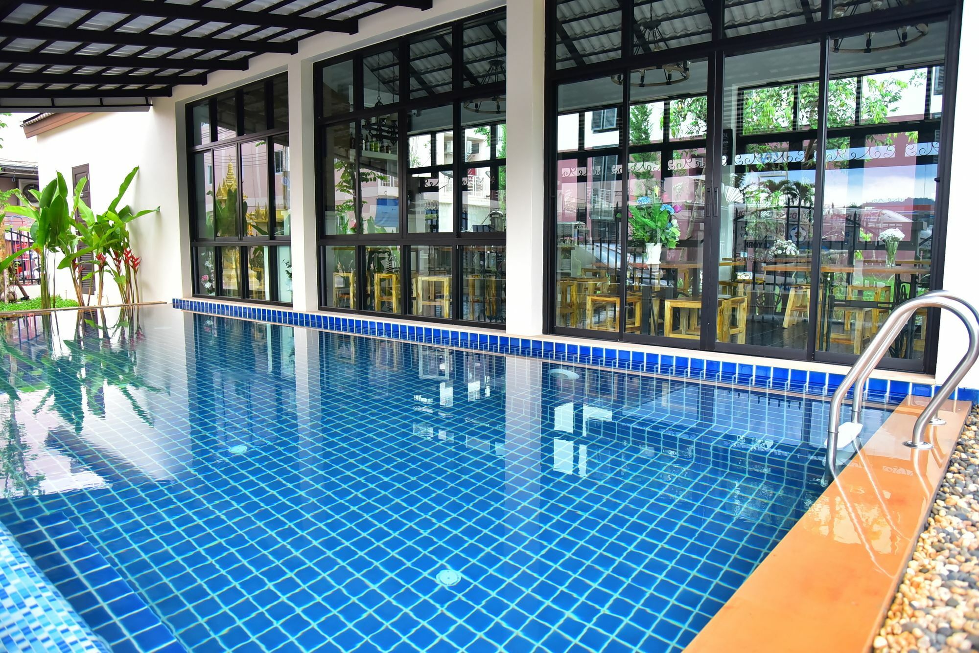 Ploy'S Pearl Hotel Surat Thani Exterior foto